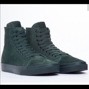 UNIF 101s Women Size 8.5